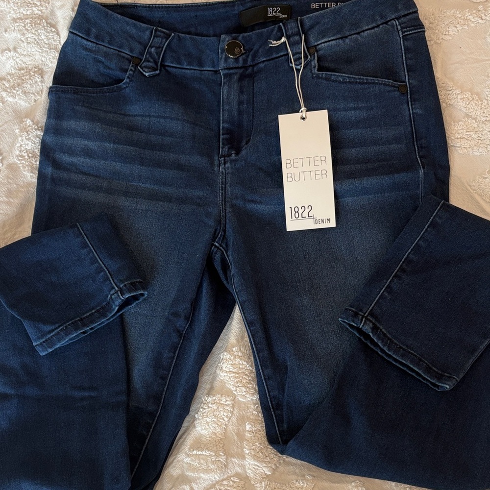 1822 Denim Women’s Dark Blue Jeggings - Slim Fit Stretch, very soft new with tag